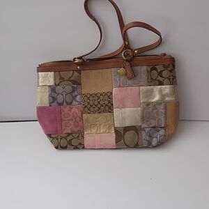 Coach Vintage Patchwork Shoulder Bag - Multicolor